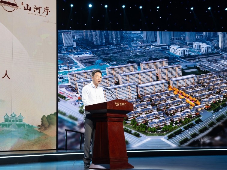 _DSF6836-1.jpg _DSF6836-1.jpg